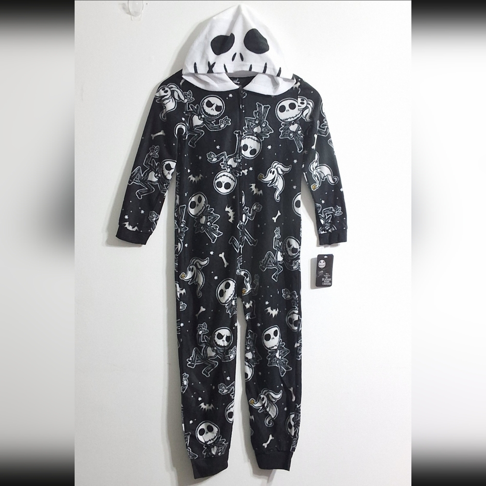 Disney The Nightmare Before Christmas Boys Onesie Pajama, Size 6/7, NWT